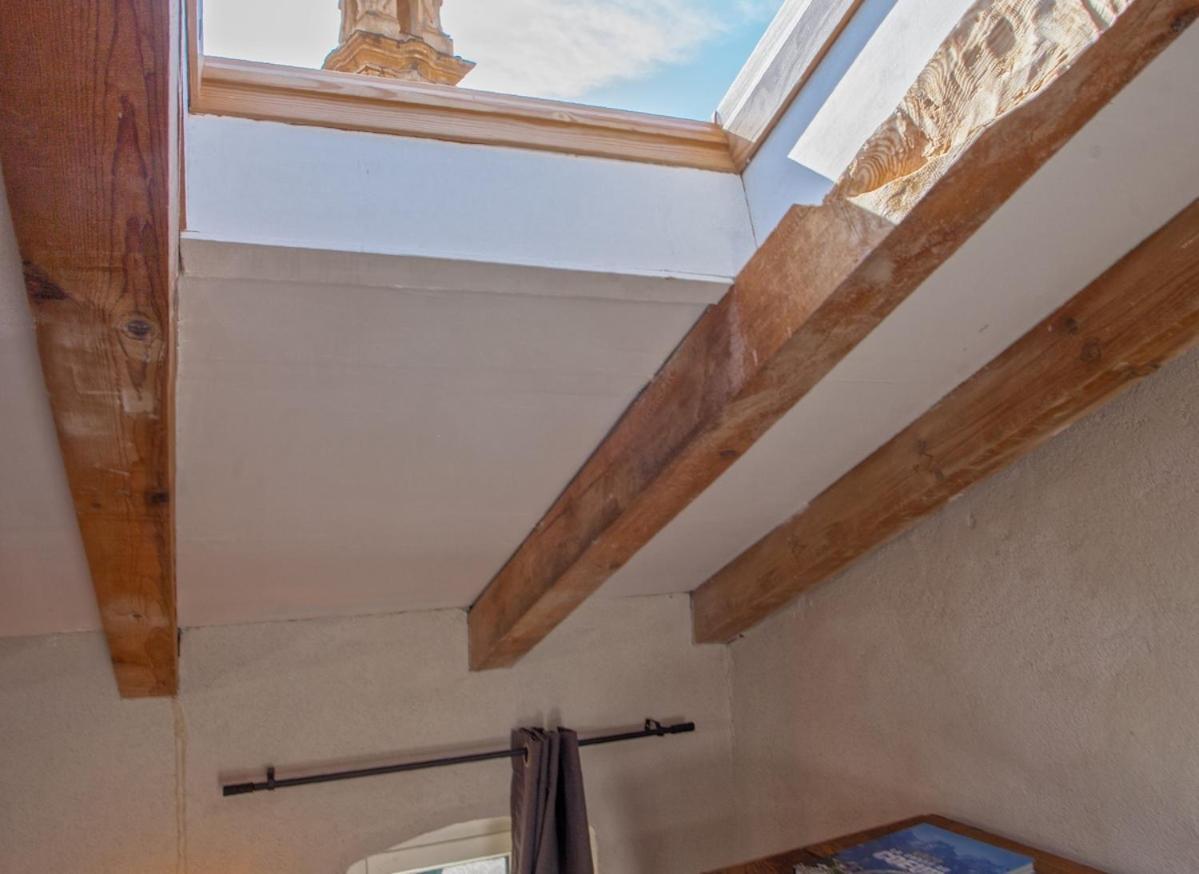 Casa Torra Lägenhet Omessa Exteriör bild
