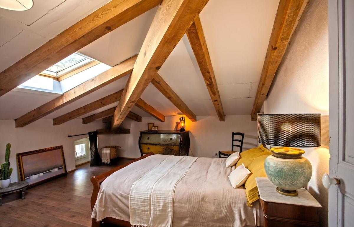 Casa Torra Lägenhet Omessa Exteriör bild